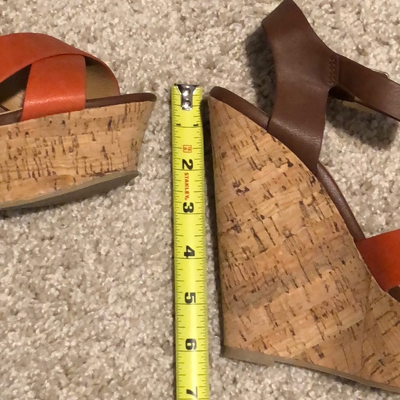 Wedges - Picture 4 of 4